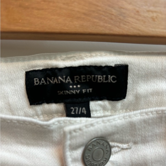 Banana Republic NWT midrise vintage stretch white jeans - Picture 2 of 4